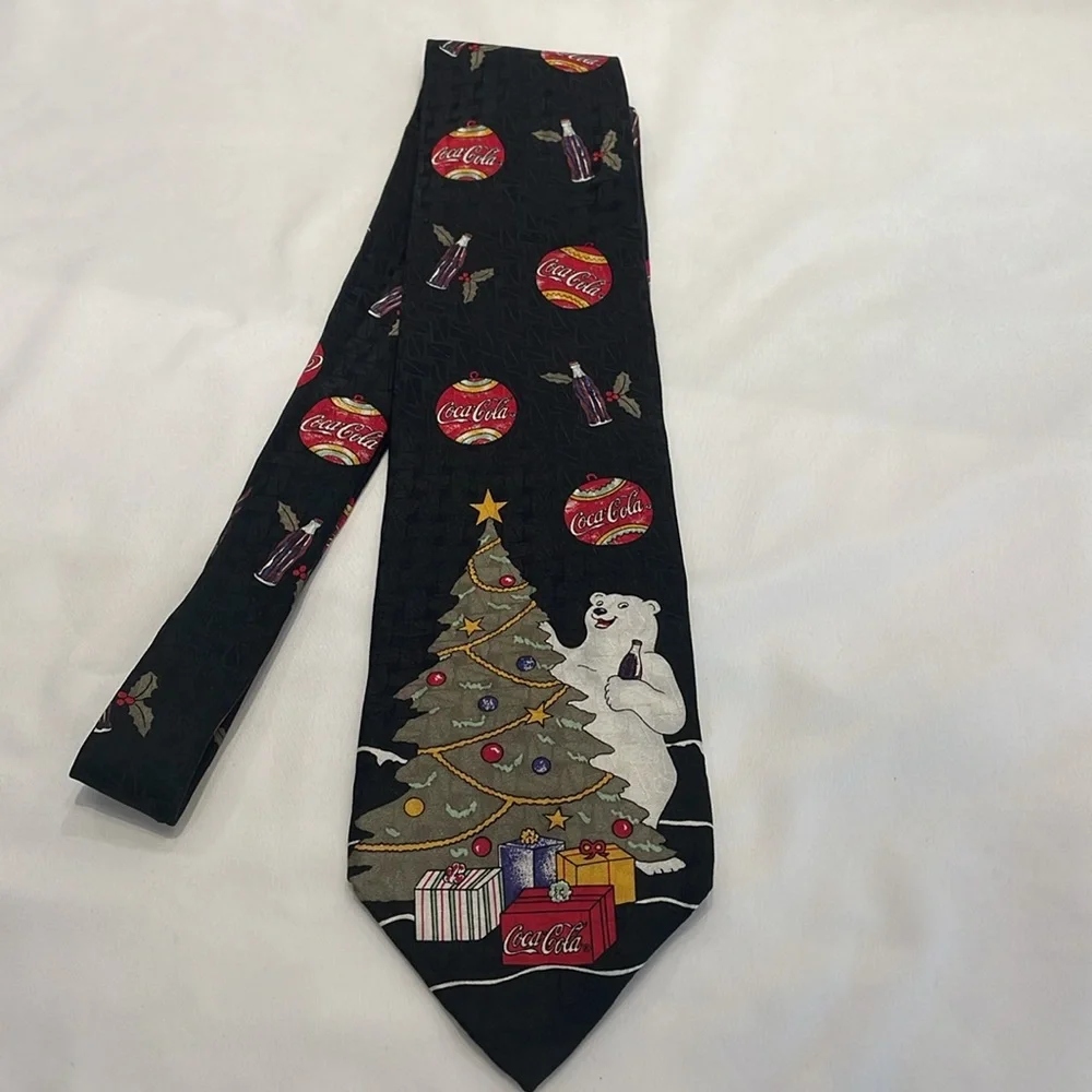 Coca-Cola Christmas Polar Bear Holiday Event Winter Tie Whimsical Casual Festive